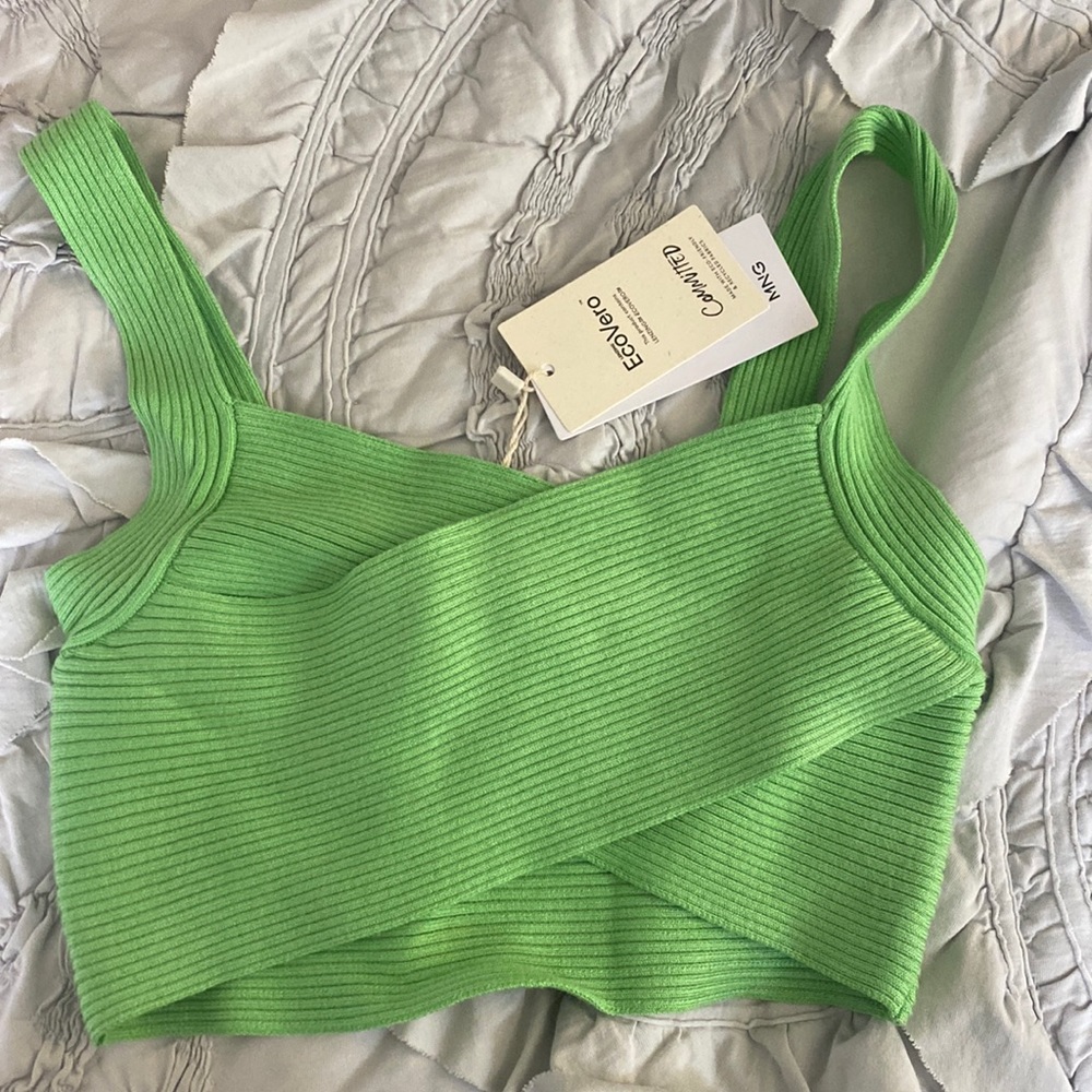 Crisscross eco friendly crop top. Never been worn